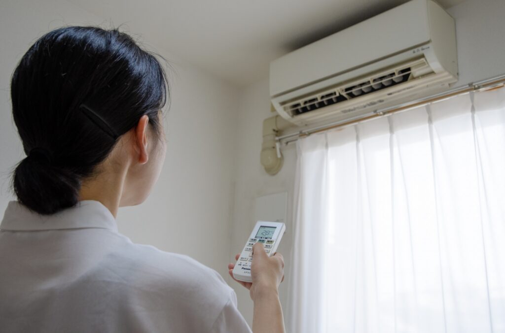 電気代の基本料金とは？仕組みや相場、安くする方法を解説